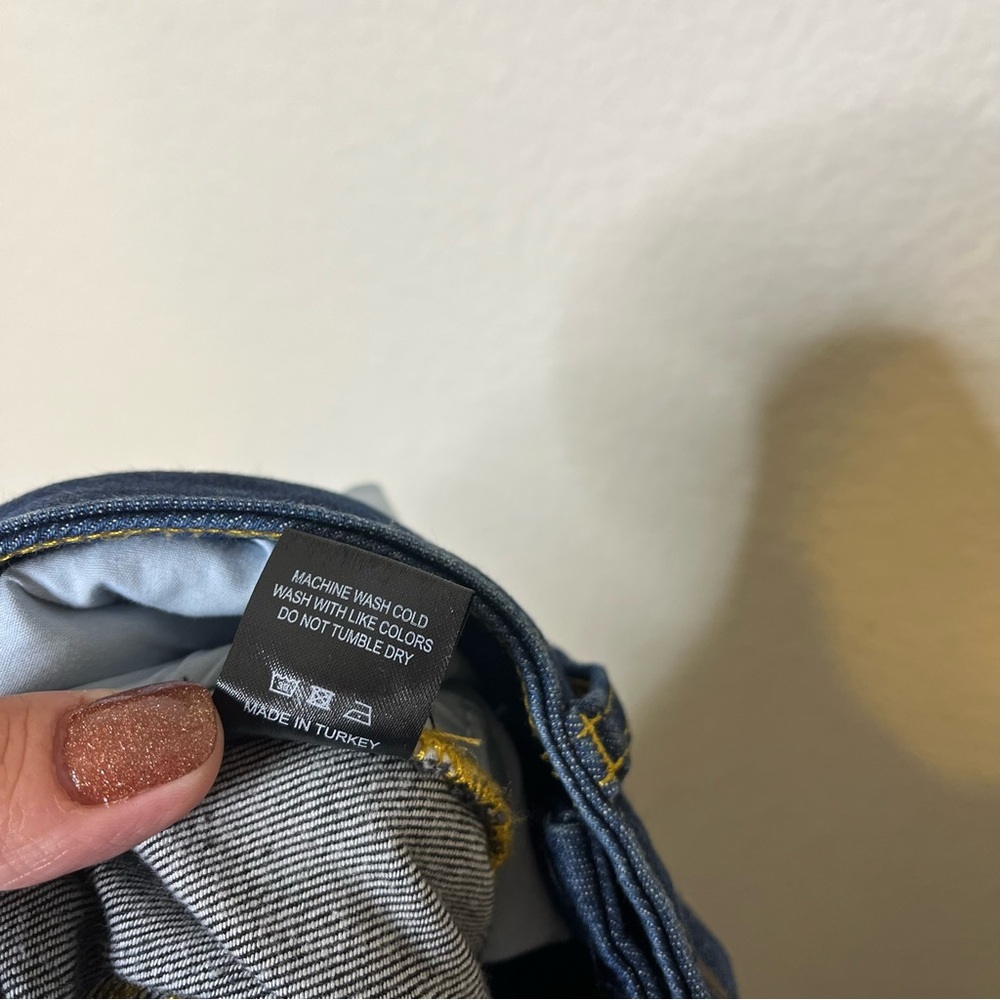 RUTI Women’s Two-Tone Dark Blue Jeans with Black Side Panel - Picture 11 of 12